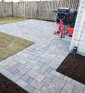 backyard stone pavers2