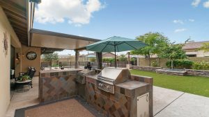 outdoor kitchen designs & patios